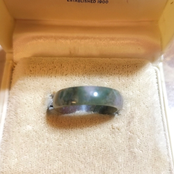 Vintage Multi Colored Jadeite Hand Carved Ring Band - Picture 4 of 5